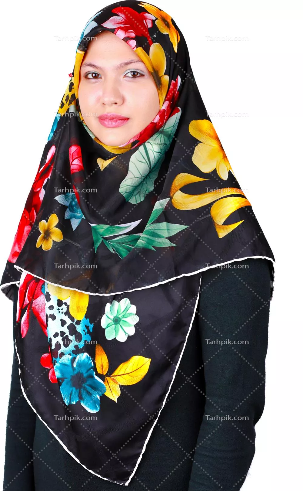 عکس دوربری شده مدل زن ایرانی با حجاب