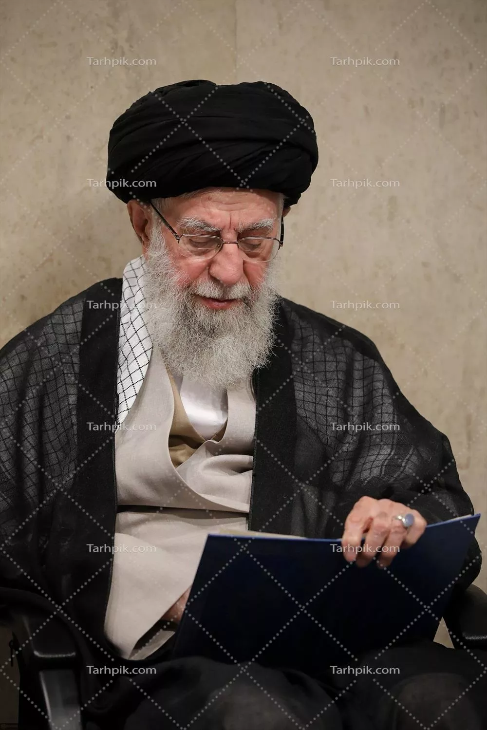 تصویر با کیفیت آیت الله سید علی خامنه ای