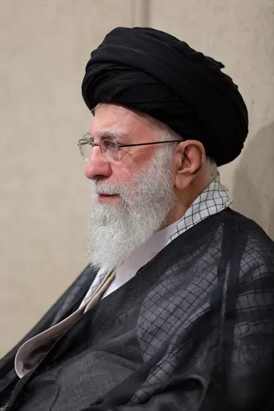 تصویر با کیفیت امام خامنه ای رهبر ایران
