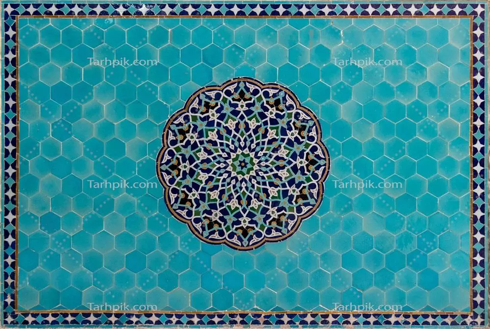 تصویر با کیفیت کاشی کاری دیوار مسجد