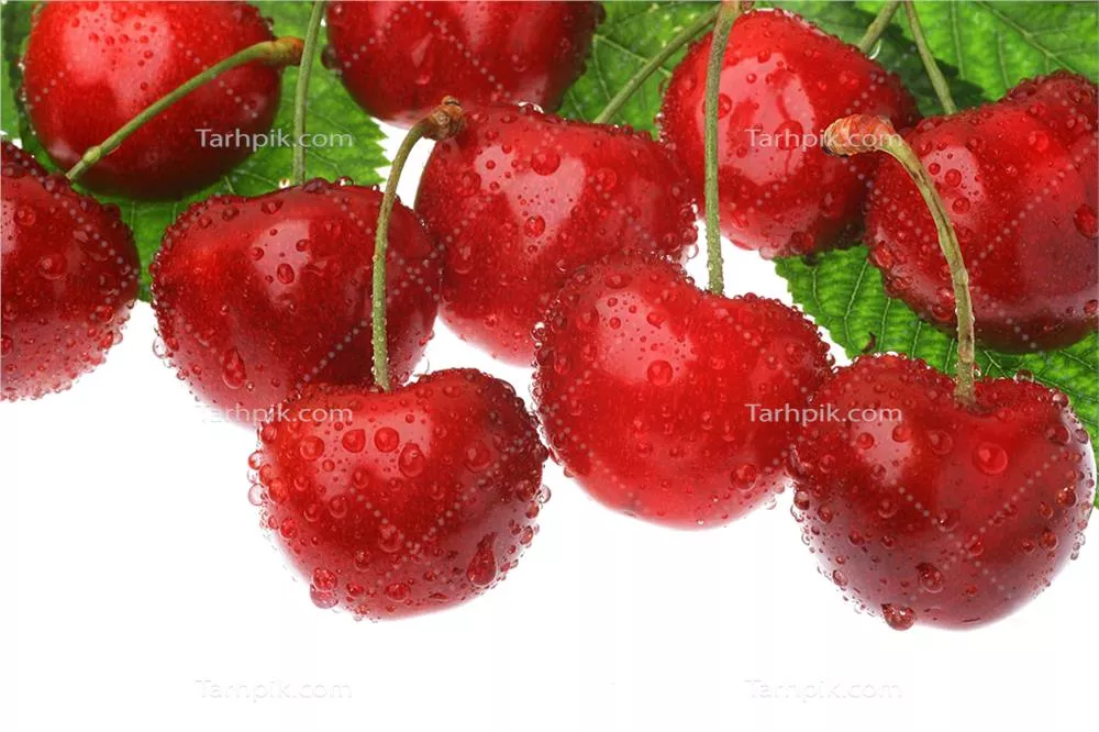 عکس بدون پس زمینه گیلاس خیس