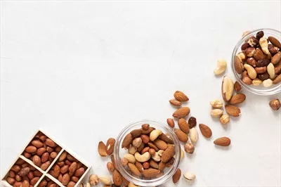 عکس انواع آجیل با پس زمینه سفید