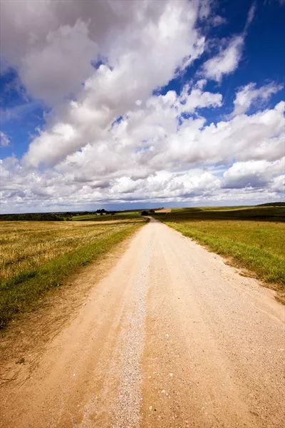 عکس جاده خاکی روستایی