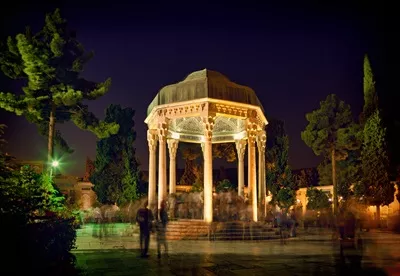 عکس آرامگاه حافظ شیرازی