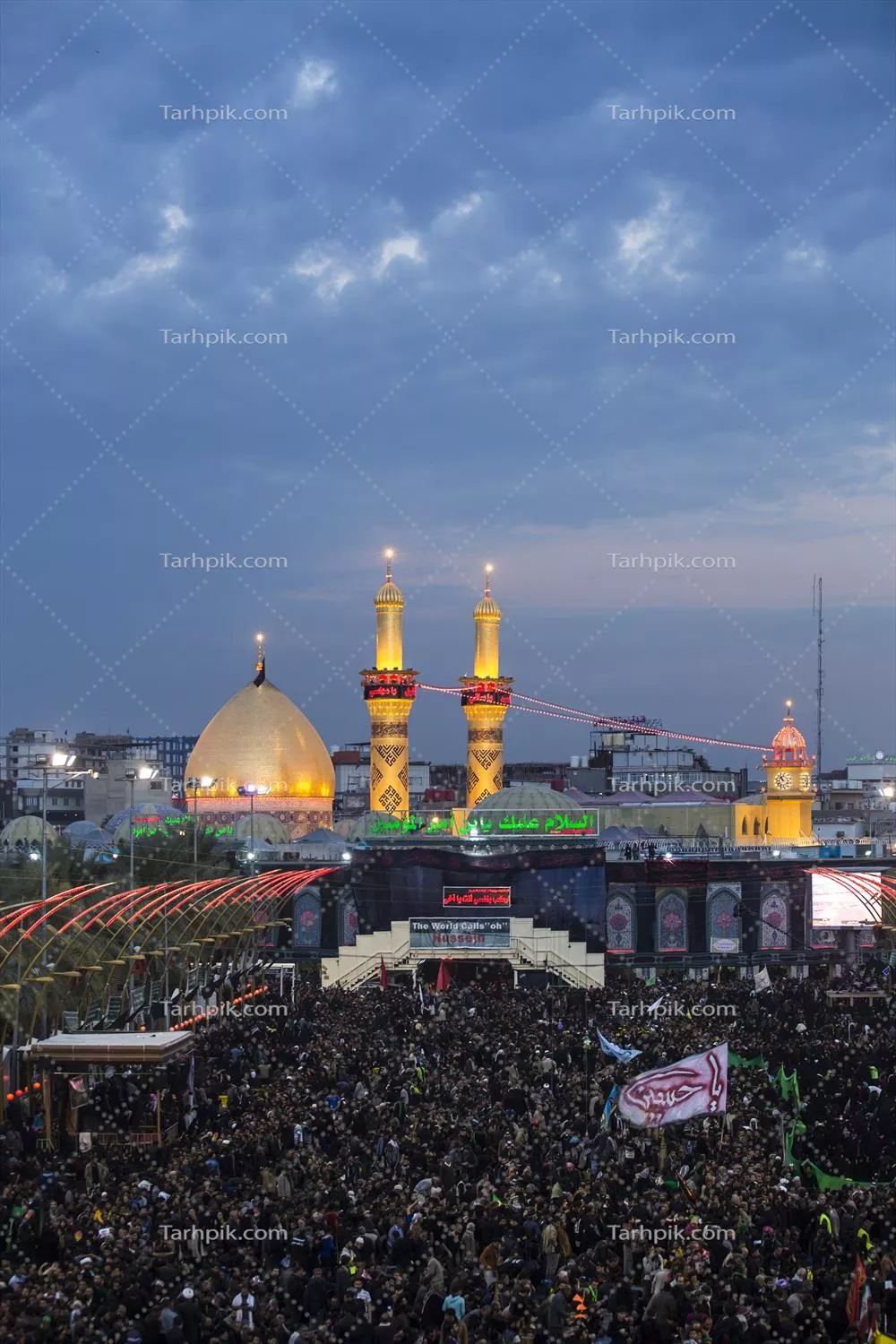 عکس گنبد حضرت عباس در بین الحرمین کربلا