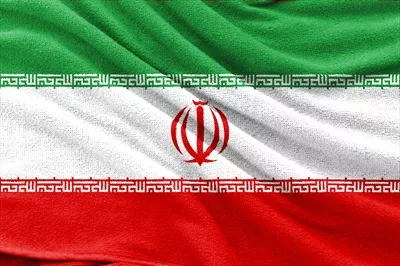 عکس بافت پارچه ای پرچم ملی ایران به عنوان پس زمینه ای زیبا و نمادین