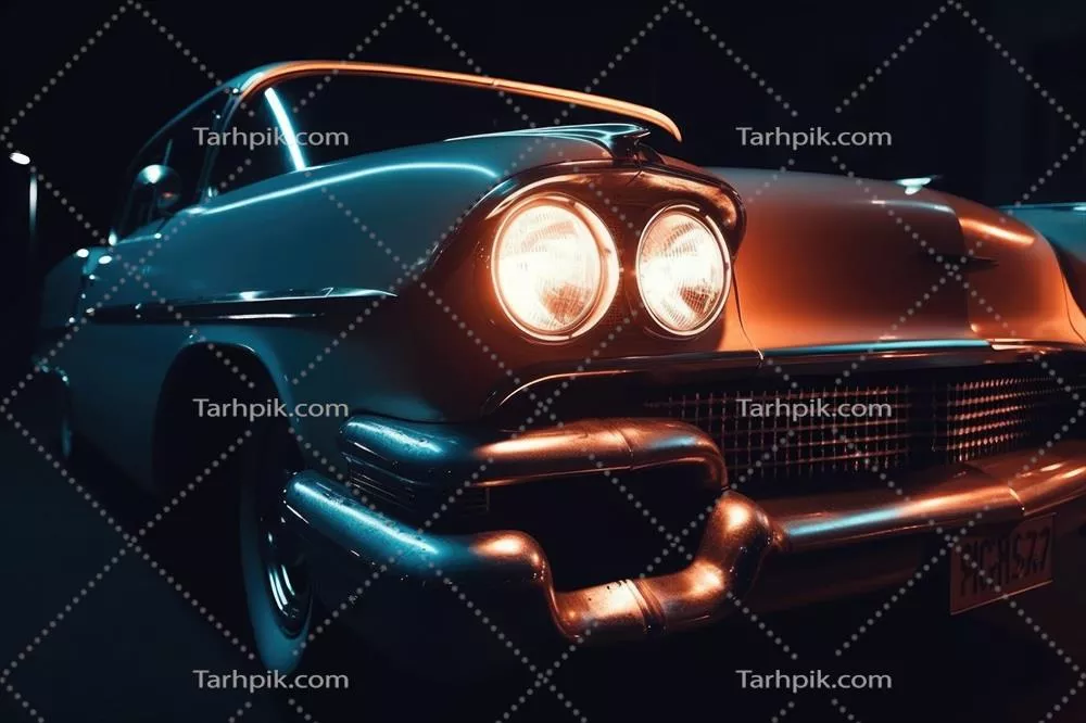عکس خودروی کلاسیک و قدیمی با نورپردازی زیبا در شب