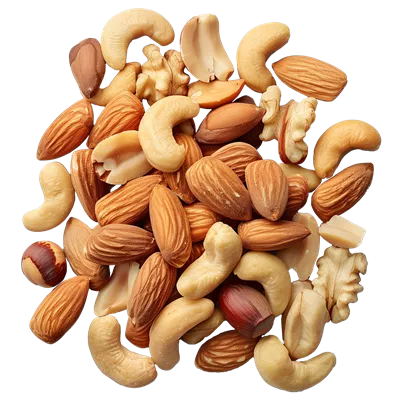 عکس دوربری مخلوطی از آجیل های شور شامل بادام، فندق و گردو
