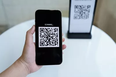 عکس پرداخت دیجیتال با کد QR: تجربه ای نوین در خریدهای آنلاین و بدون پول نقد