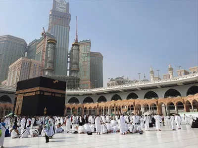 عکس زائران از سرتاسر جهان در حال طواف در مسجد الحرام مکه در سپتامبر 2022
