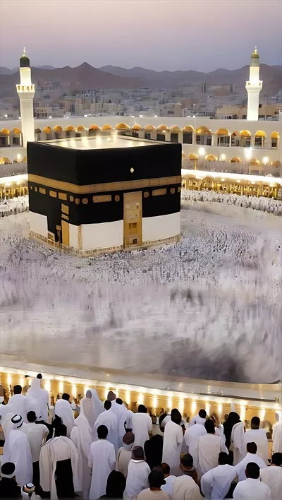 عکس تصویری زیبا از کعبه در مکه در ماه رمضان و عید فطر با جلال و آرامش