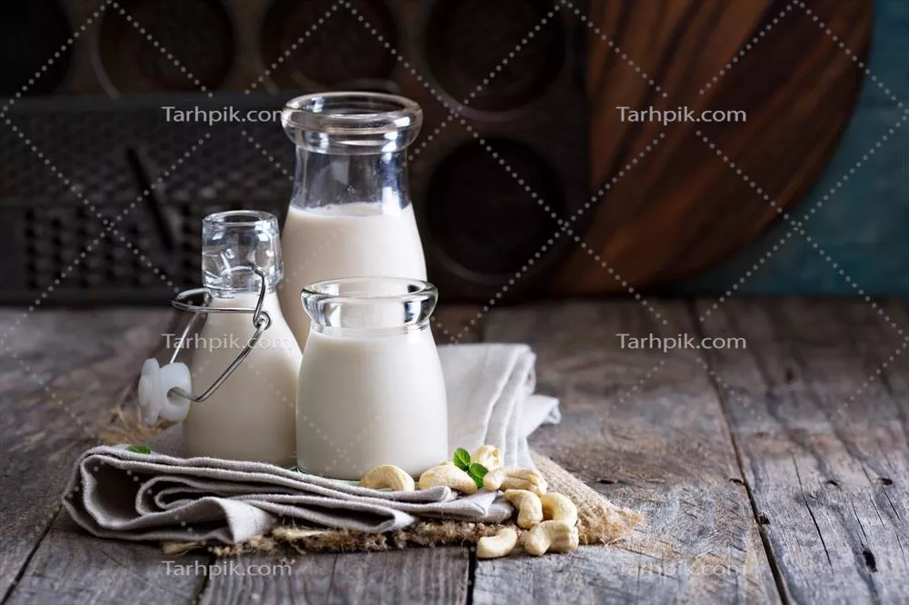عکس شیر بادام هندی: یک نوشیدنی گیاهی خوشمزه و مغذی برای سلامتی