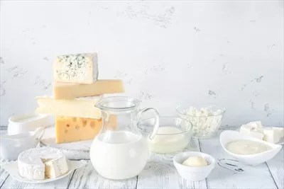 عکس مجموعه ای از محصولات لبنی با تنوع بالا و کیفیت ممتاز