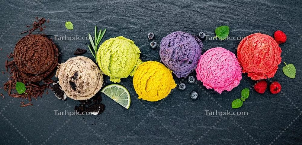 عکس مجموعه ای از طعم های مختلف بستنی بر روی پس زمینه سنگی تیره