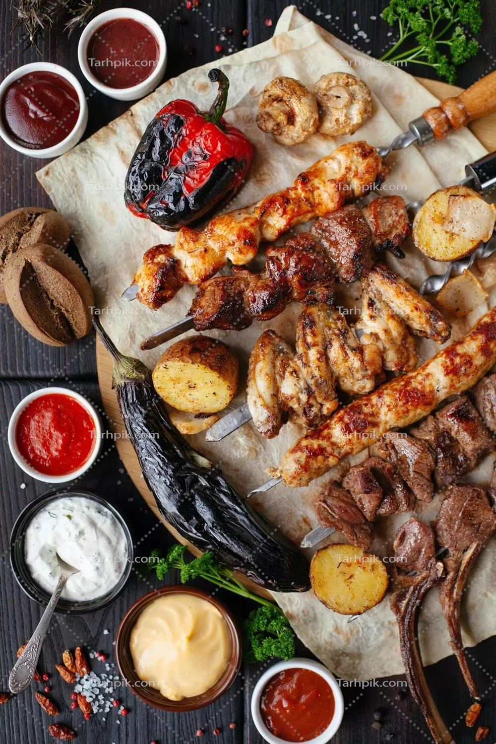 عکس غذای گوشتی خوشمزه و متنوع از سنگاپور با طعم های خاص