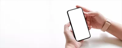 عکس صفحه خالی گوشی موبایل برای طراحی گرافیکی و خلاقیت