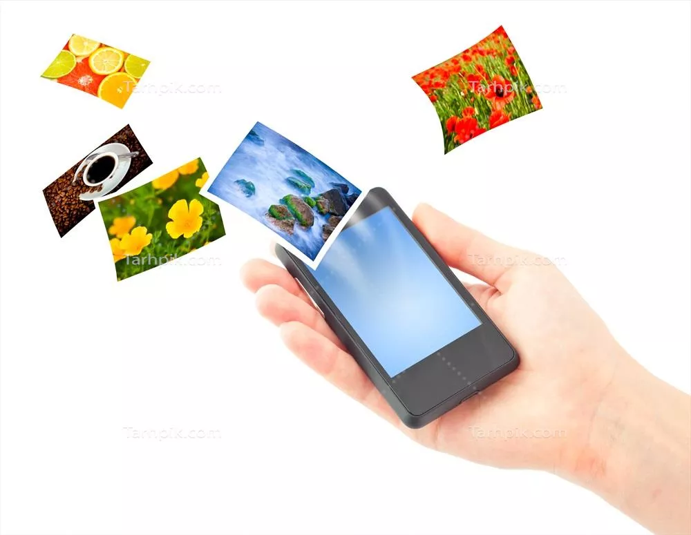 عکس گوشی موبایل در دست: تجربه ای از دنیای دیجیتال و ارتباطات