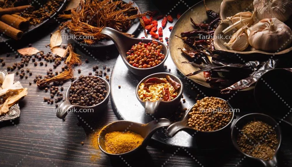 عکس ادویه جات و چاشنی های مناسب برای تهیه کاری قرمز و غذاهای تایلندی