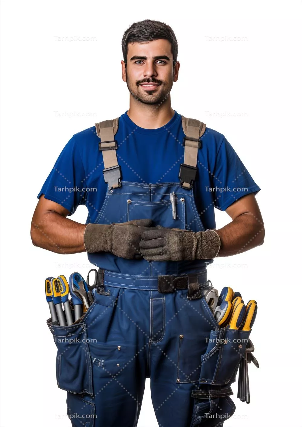 عکس کارگر جذاب در محیطی ایزوله و منحصر به فرد