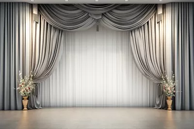 عکس پرده ساتن نقره ای زیبا درون خانه با تزئینات گل، فضایی شیک و دلنشین ایجاد کرده است