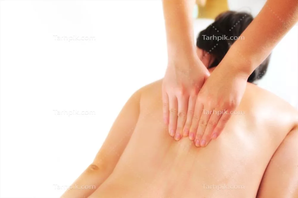 عکس تجربه آرامش با ماساژ کمر در مرکز اسپا و سلامت