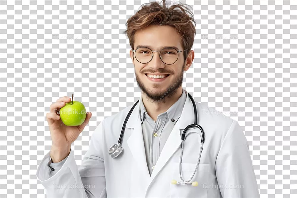 عکس دوربری تغذیه شناس خوشحال در حال ارائه مشاوره با سیب سبز در دست