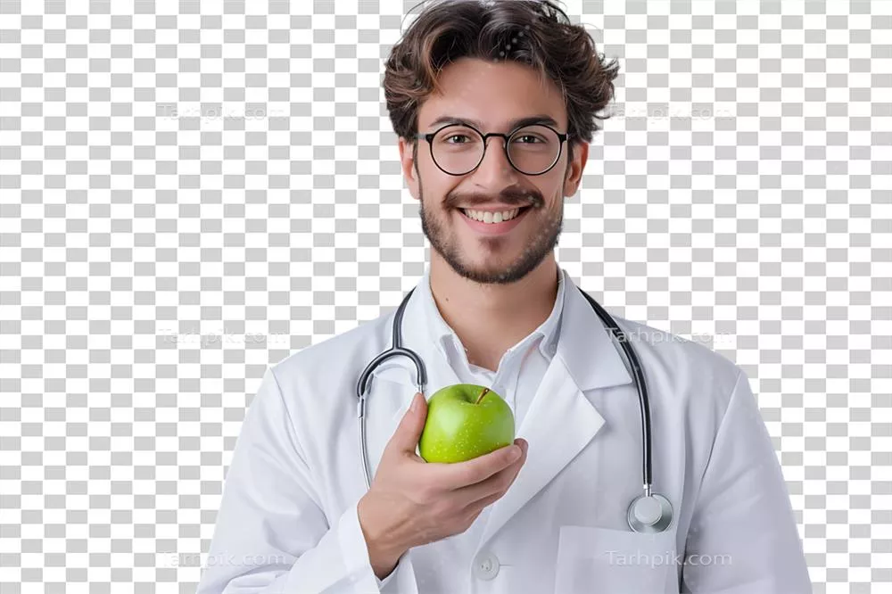 عکس دوربری تغذیه شناس خوشحال در حال ارائه مشاوره با سیب سبز در دست