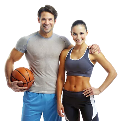 عکس دوربری زوج ورزشی در حال نمایش با توپ بسکتبال در استودیو