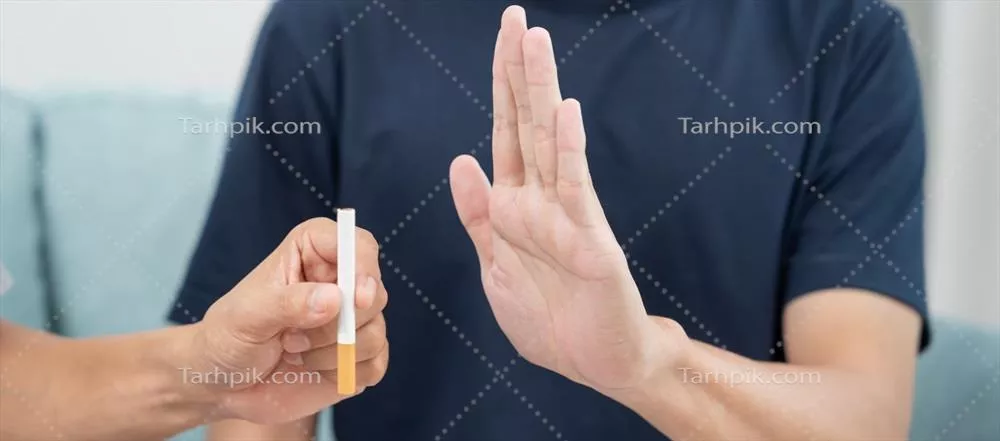 عکس مردی که سیگار را کنار گذاشته و به سلامتی خود اهمیت می دهد
