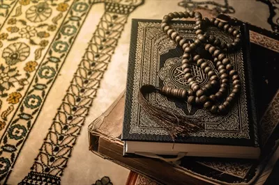 عکس قرآن، کتاب مقدس مسلمانان و منبع الهام برای زندگی روزمره