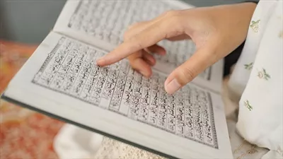 عکس آیات زیبای قرآن کریم: درک عمیق معانی و پیام های الهی