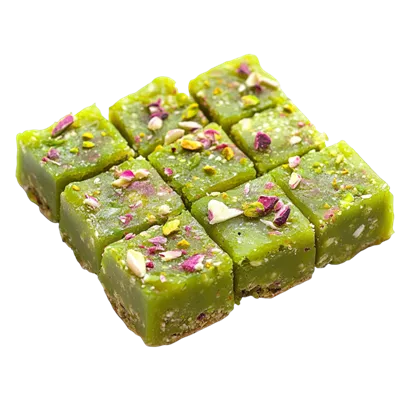 عکس دوربری دسر باقلوا با پسته: شیرینی سنتی خاورمیانه با طعمی دلپذیر