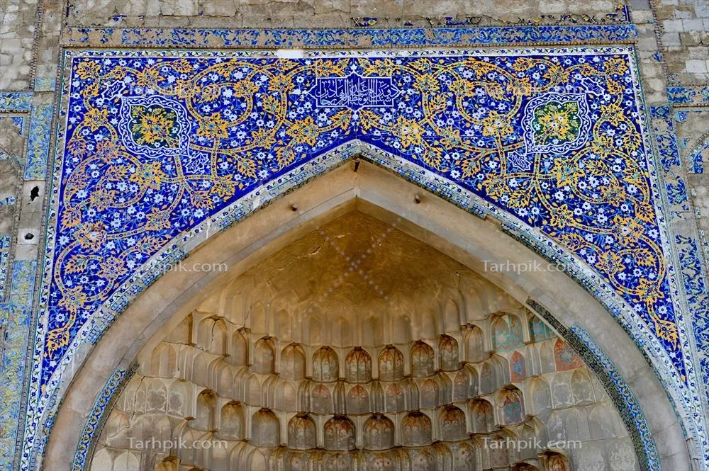 عکس بررسی عناصر معماری باستانی آسیای مرکزی و گنبدهای سنتی آن