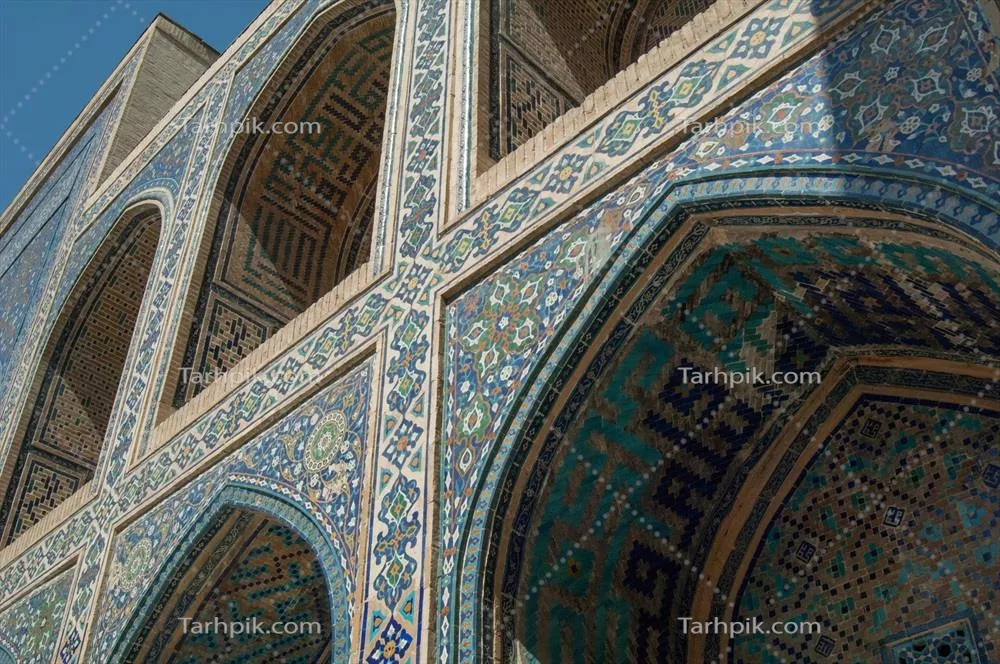 عکس بررسی معماری و طراحی باستانی میدان ریگستان در سمرقند