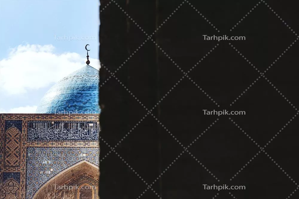 عکس نمایی زیبا از گنبد آبی مسجد کلیان، یکی از قدیمی ترین و بزرگ ترین مساجد آسیای مرکزی