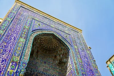 عکس مقبره شاخی زنده: آرامگاه پادشاهان در سمرقند با تزئینات اسلامی