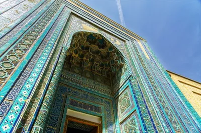 عکس مقبره شاخی زنده: آرامگاه پادشاهان در سمرقند با تزئینات اسلامی
