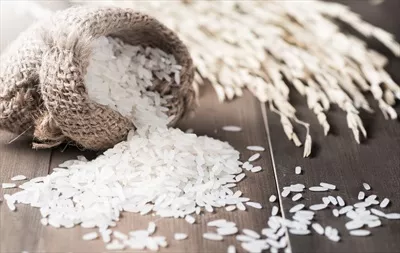 عکس بررسی و معرفی برنج یاسمین تایلندی و ویژگی های آن در بسته بندی کوچک