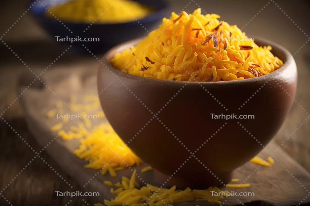 عکس برنج زعفرانی ایرانی: لذیذترین غذای سنتی با عطر و طعم بی نظیر