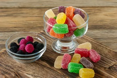 عکس مربای میوه ای خوشمزه و طبیعی با طعمی دلپذیر و شیرین