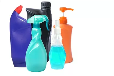 عکس بطری پلاستیکی مناسب برای محصولات مایع با طراحی کارآمد و ایمن