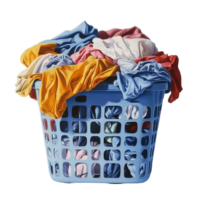 عکس دوربری سبد لباسشویی پلاستیکی آبی رنگ پر از لباس های رنگی در فضایی روشن و مرتب