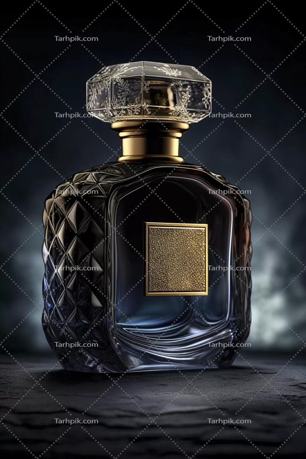 عکس بطری عطر طراحی شده با هوش مصنوعی به شیوه ای خلاقانه و نوآورانه