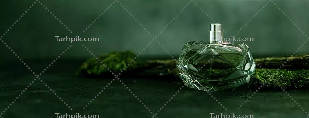 عکس بطری عطر زنانه با طراحی زیبا و منحصر به فرد برای هدیه