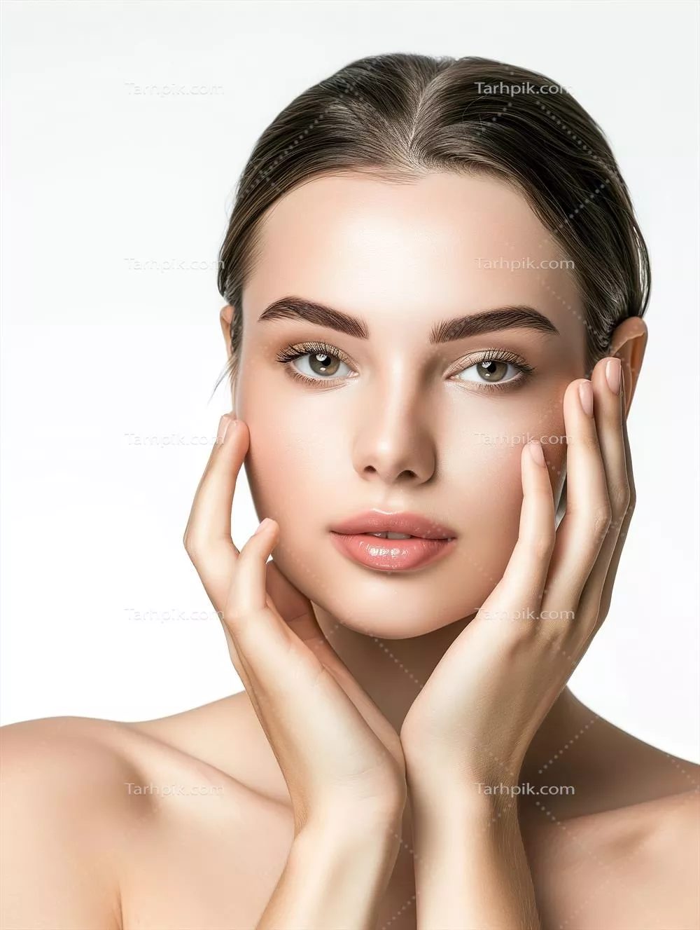 عکس تجربه شستشوی خودرو با فوم و آب به صورت خودکار و کارآمد
