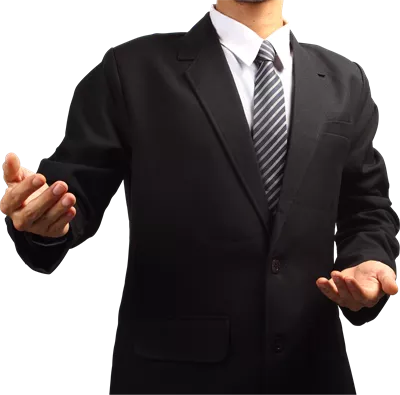 عکس دوربری تصویری از یک مرد کسب و کار که در حال نگه داشتن یک شیء است