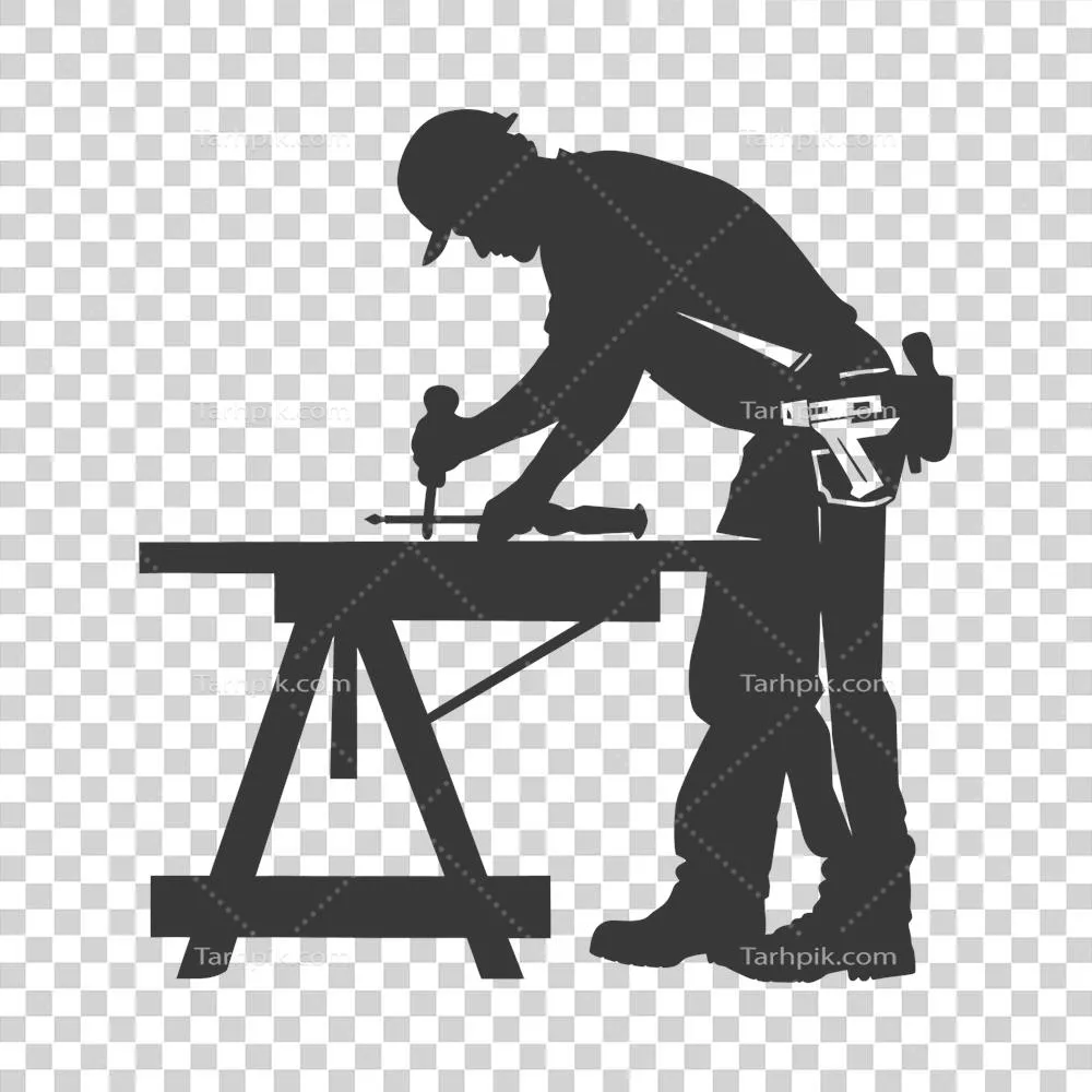 عکس دوربری تصویر سیاه و سفید از یک نجار در حال کار با جزئیات کامل