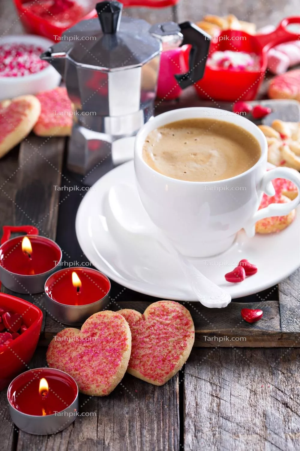 دستوری برای آماده‌سازی قهوه ویژه روز ولنتاین همراه با شیرینی‌های خوشمزه