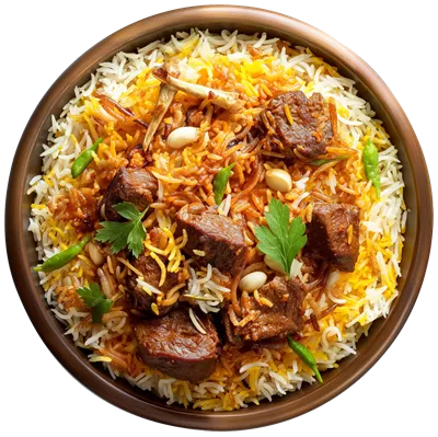 تصویری از یک بشقاب بریانی دمپخته روی پسزمینه شفاف