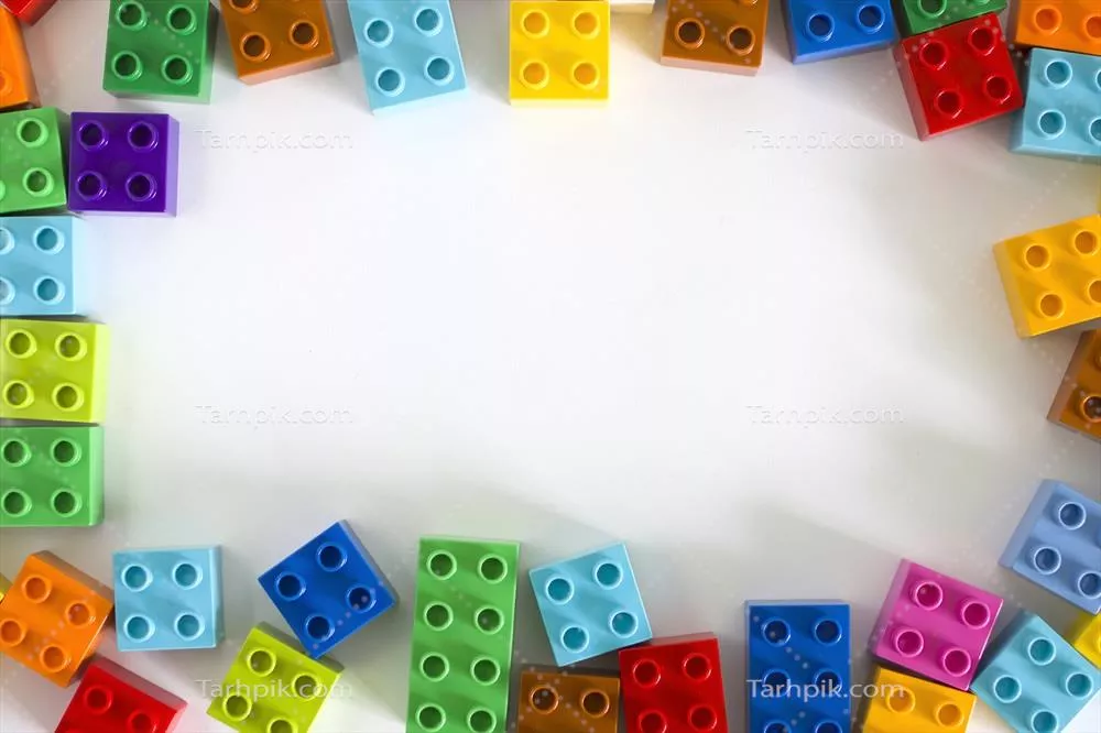 بلوکهای ساختمانی پلاستیکی رنگارنگ با فضای خالی برای کپی